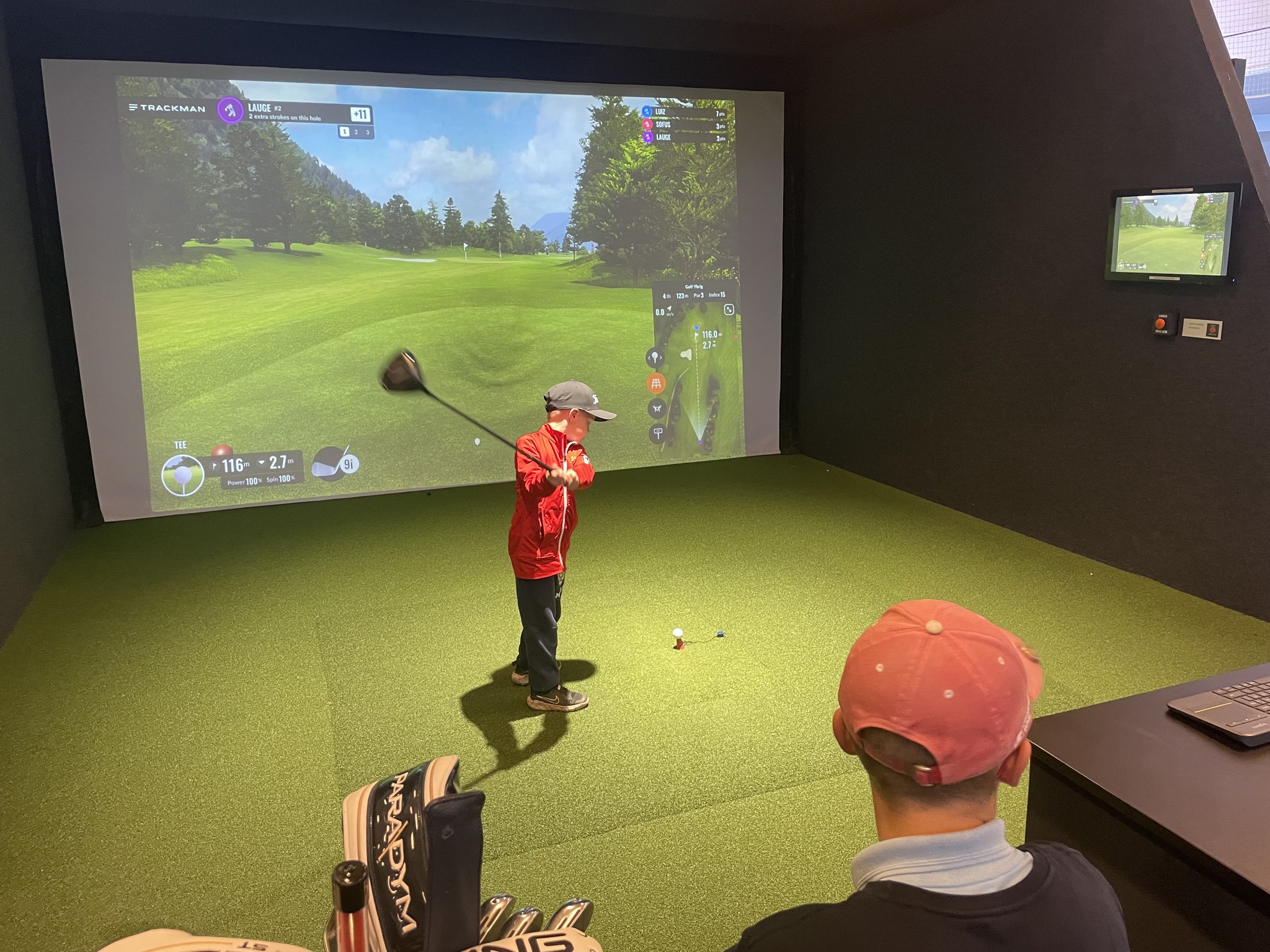 Trackman indoor børn